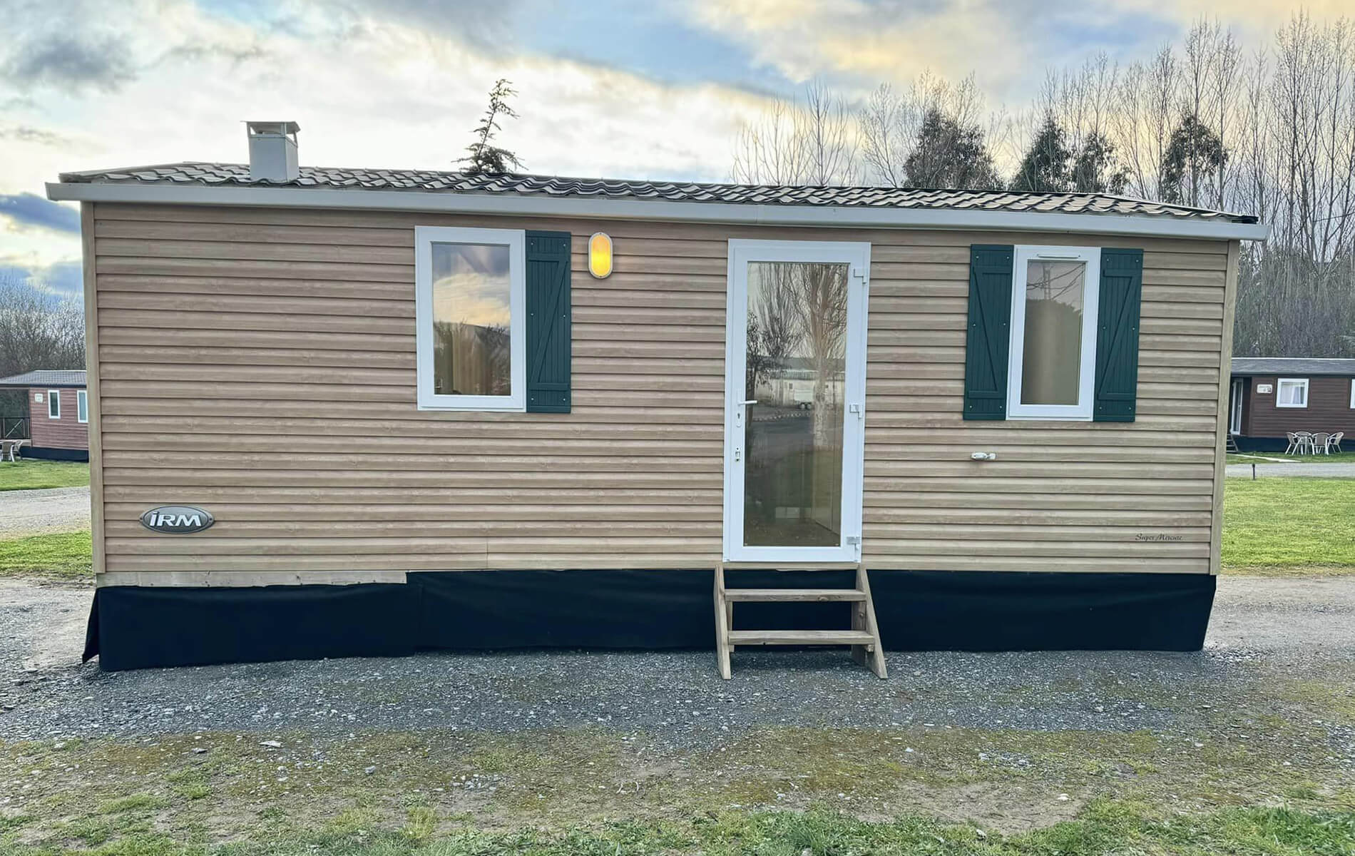 exterior mobil home segunda mano IRM modelo super mecure