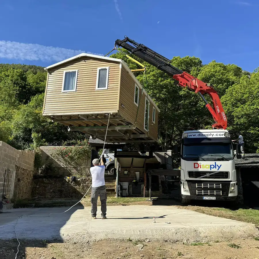instalacion mobil home con grua en El Bierzo